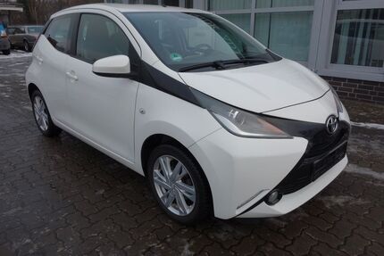 Toyota Aygo (X) 163.858 km 6.920 &euro; Bremen 28357