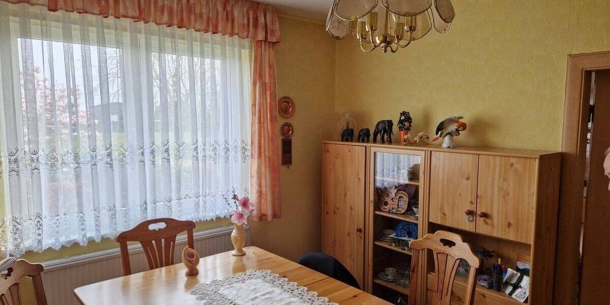 Einfamilienhaus Utzedel - 4 Zimmer, 95 m&sup2;, 120.000&euro; | Angebot:26475957