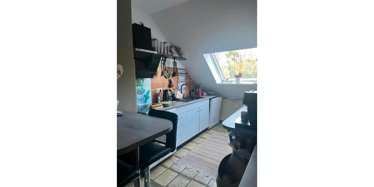Dachgeschoßwohnung Uder - 3 Zimmer, 80 m&sup2;, 740&euro; | Angebot:26690824