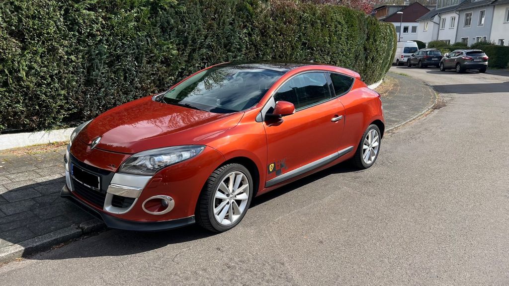 Renault Megane 123.200 km 6.500 &euro; Köln 50935