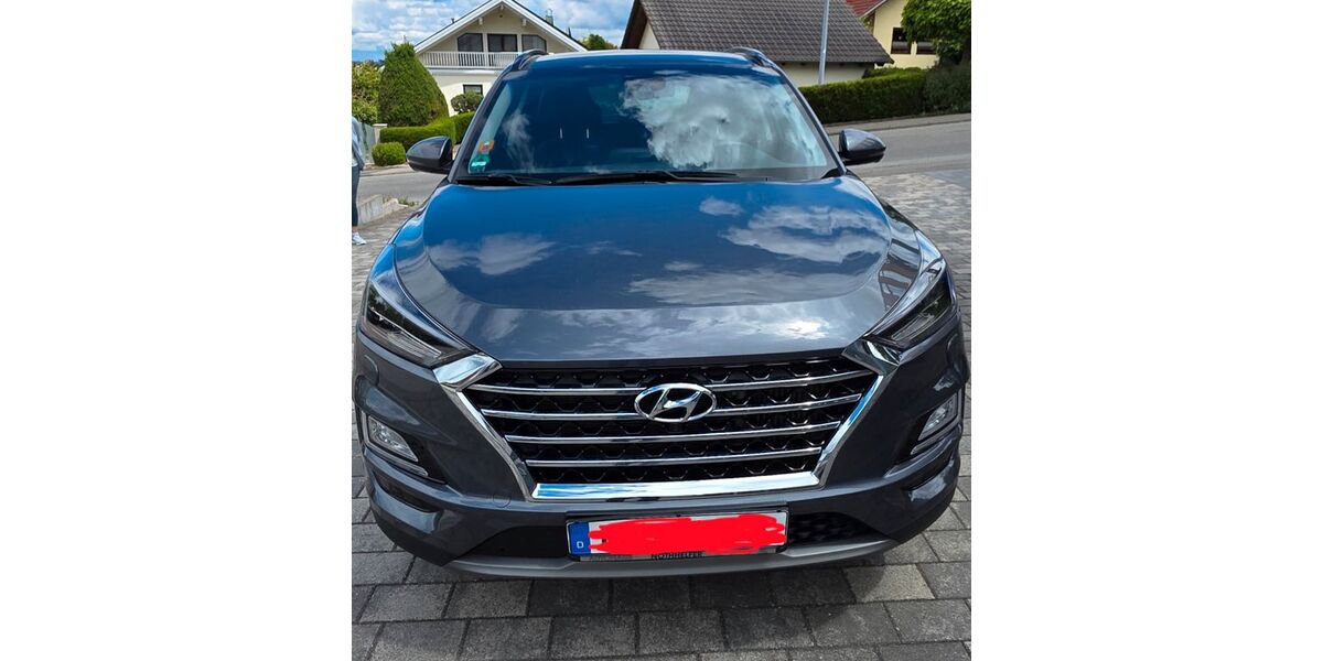 Hyundai TUCSON 44.016 km 20.980 &euro; Zimmern 78658