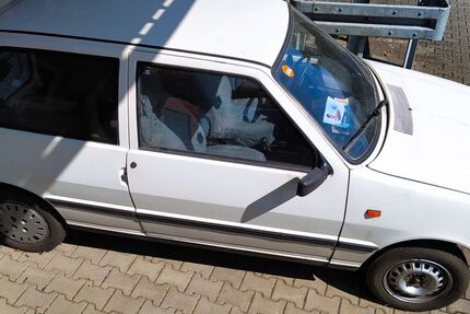 Fiat Uno 178.000 km 2.500 &euro; Forst (Lausitz) 03149