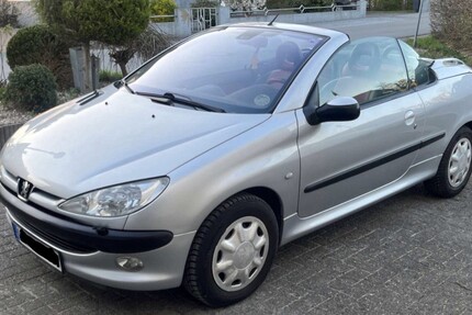Peugeot 206 CC 230.000 km 1.990 € Enger 32130