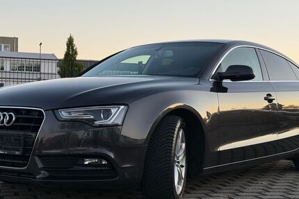 Audi A5 133.900 km 16.400 € Mechernich 53894