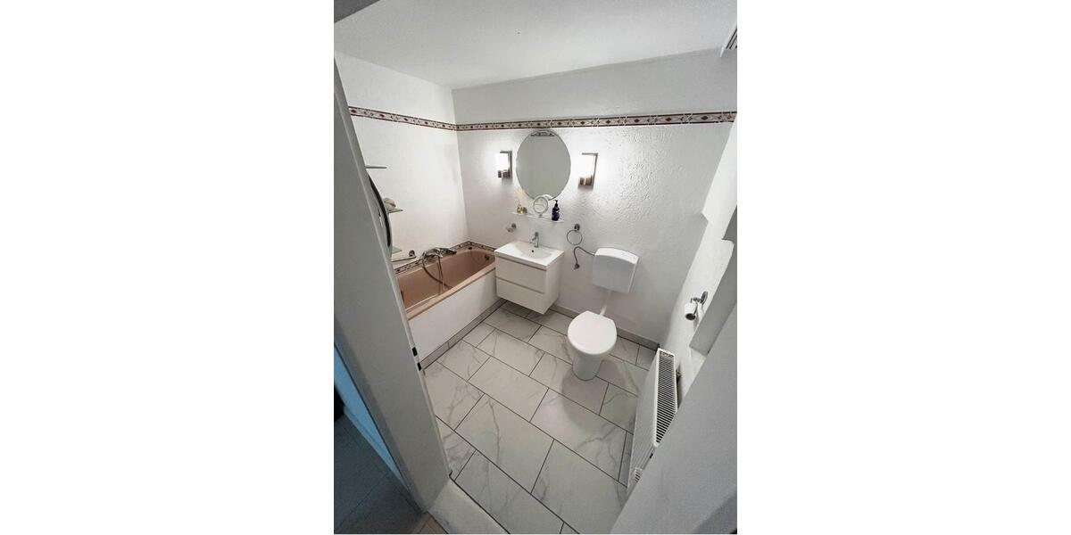 Reihenhaus Lamspringe - 6 Zimmer, 155 m&sup2;, 900&euro; | Angebot:25422916