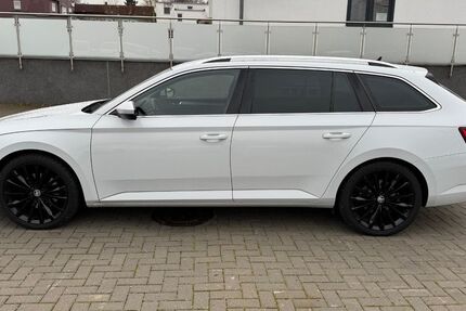 Skoda Superb 182.936 km 15.900 &euro; Salzgitter-Lebenstedt 38226
