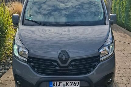Renault Trafic 74.500 km 13.900 &euro; Kerken 47647