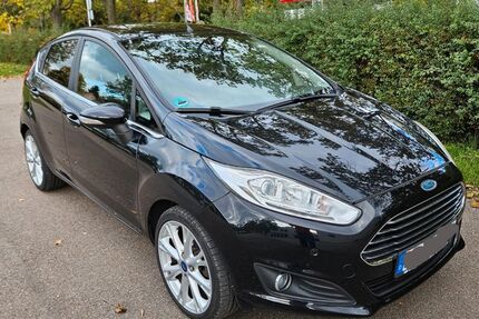 Ford Fiesta 90.000 km 6.900 € Karlsruhe 76187