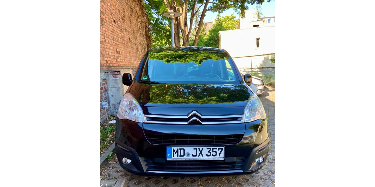 Citroen Berlingo 81.200 km 12.500 &euro; Magdeburg 39112