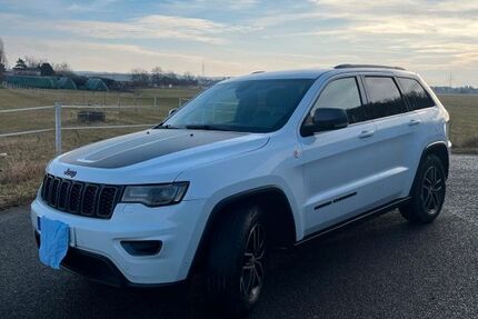 Jeep Grand Cherokee 126.600 km 19.995 &euro; Oschatz 04758