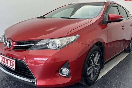 Toyota Auris 146.000 km 9.490 &euro; Stolberg 52222