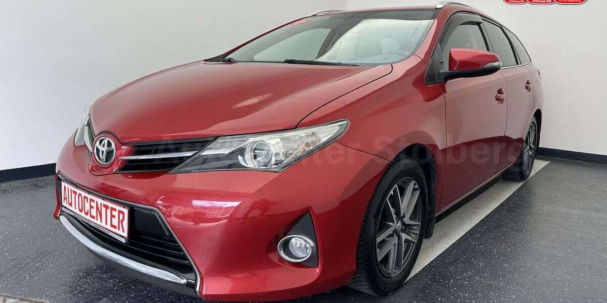 Toyota Auris 146.000 km 9.490 &euro; Stolberg 52222