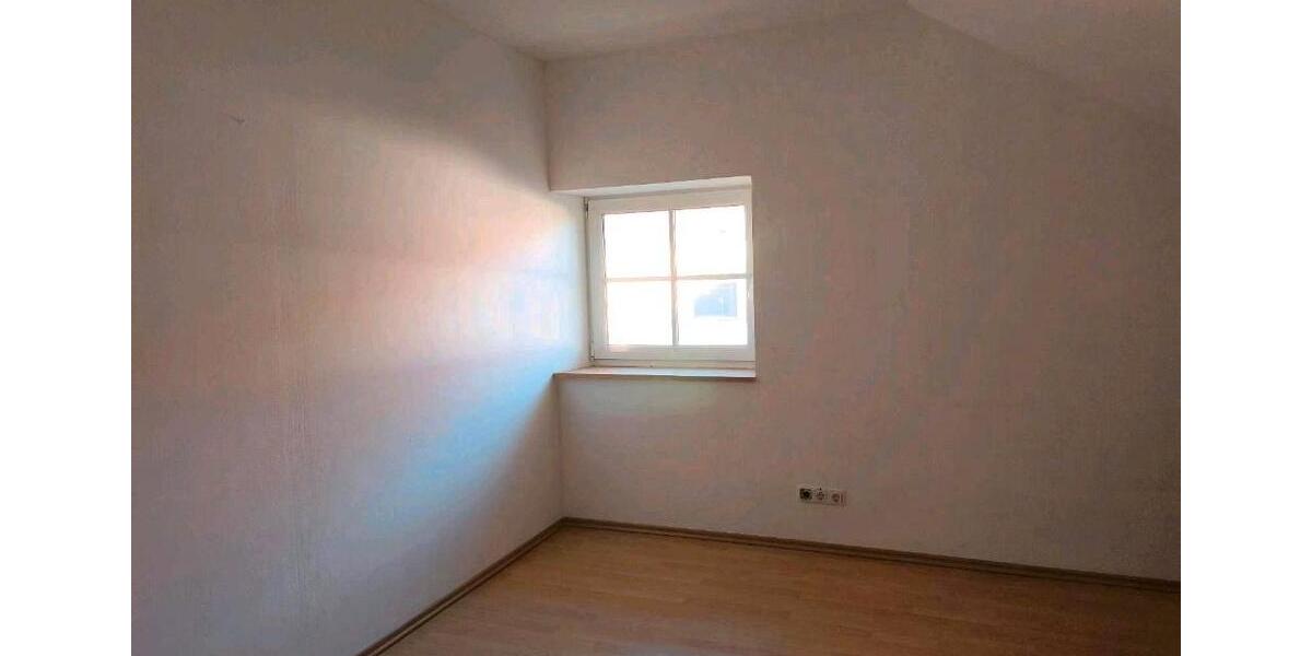 Einfamilienhaus Osterhofen - 6 Zimmer, 145 m&sup2;, 449.000&euro; | Angebot:26317025