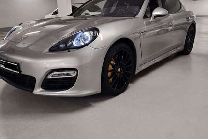 Porsche Panamera 209.000 km 32.500 &euro; Offenbach am Main 63071