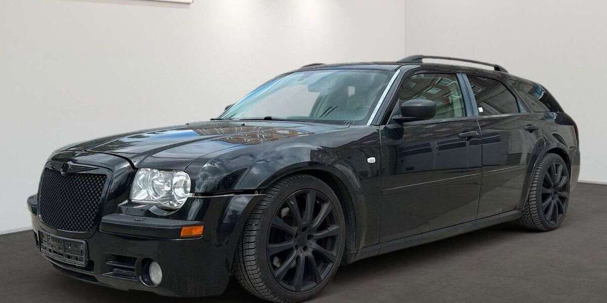 Chrysler 300C 291.158 km 2.499 &euro; Berlin 12681