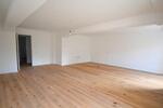 Etagenwohnung Hildesheim Bockfeld - 4 Zimmer, 125 m&sup2;, 1.500&euro; | Angebot:25790278