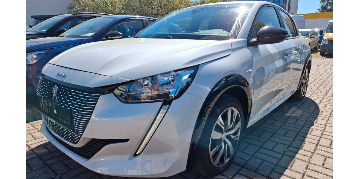 Peugeot 208 37.700 km 15.989 &euro; Fulda 36043