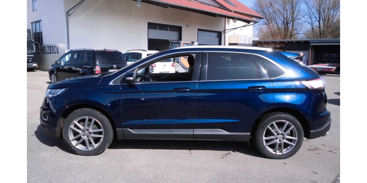 Ford Edge 185.550 km 12.300 &euro; Burgau 89331