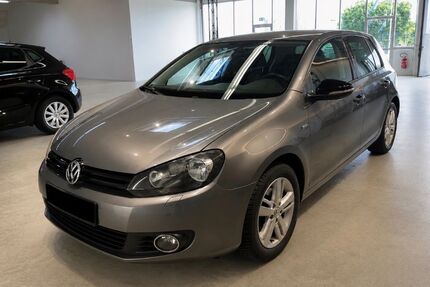 VW Golf 143.111 km 5.900 &euro; Senden 89250