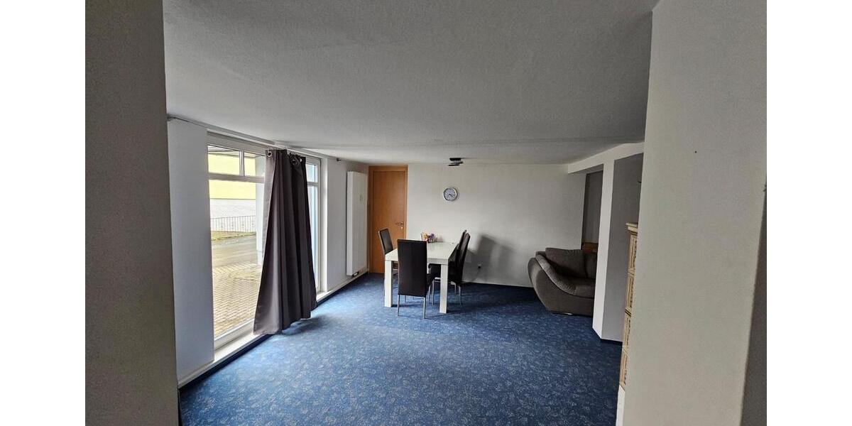Mehrfamilienhaus, Wohnhaus Zeitlofs - 10 Zimmer, 260 m&sup2;, 265.000&euro; | Angebot:27069359