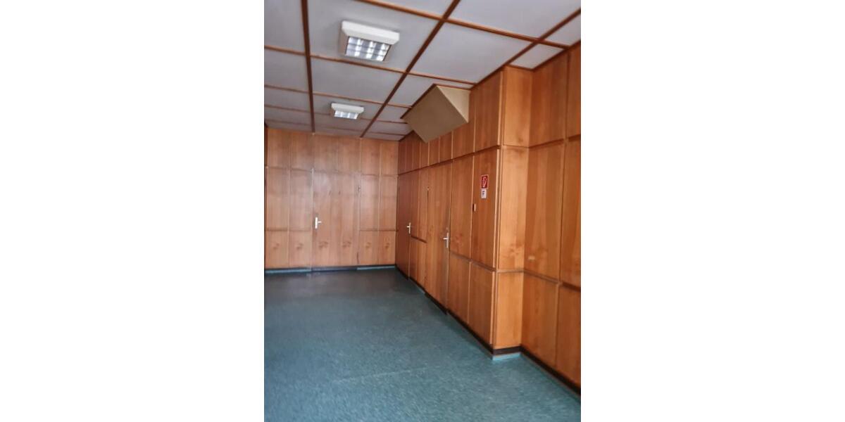 Büroraäume in Nähe d. neuen Stadthalle zimmer