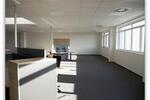 Büroflächen für expandierende Unternehmen aus der Region | Spilker Precision - Lage zimmer