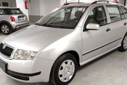 Skoda Fabia 75.756 km 4.750 &euro; München 80336