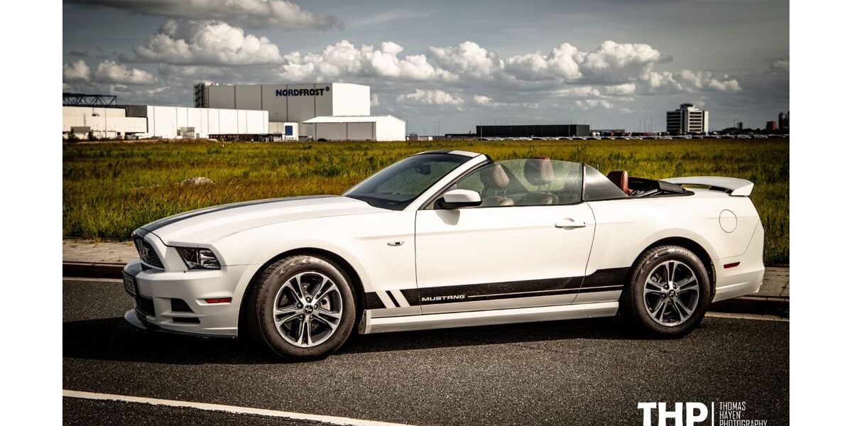 Ford Mustang 123.500 km 17.350 &euro; Wittmund 26409