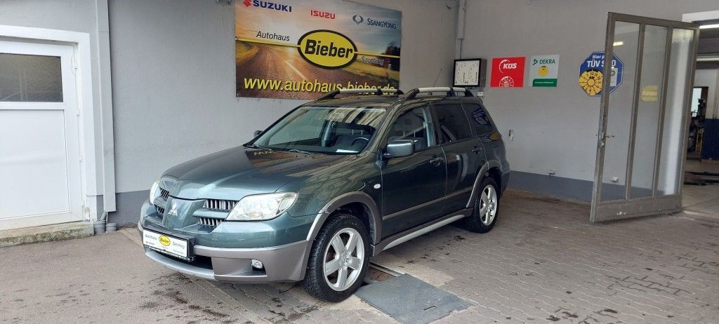 Mitsubishi Outlander 267.638 km 2.680 € Sarching 93092