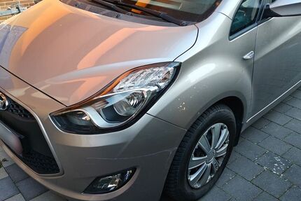 Hyundai ix20 28.369 km 9.200 &euro; Diespeck 91456