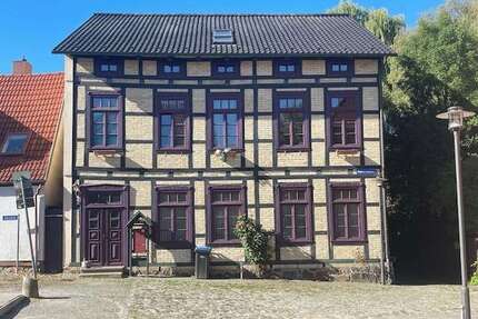 Wohnung zum Kaufen in Lübz 250.000 € 258 m²