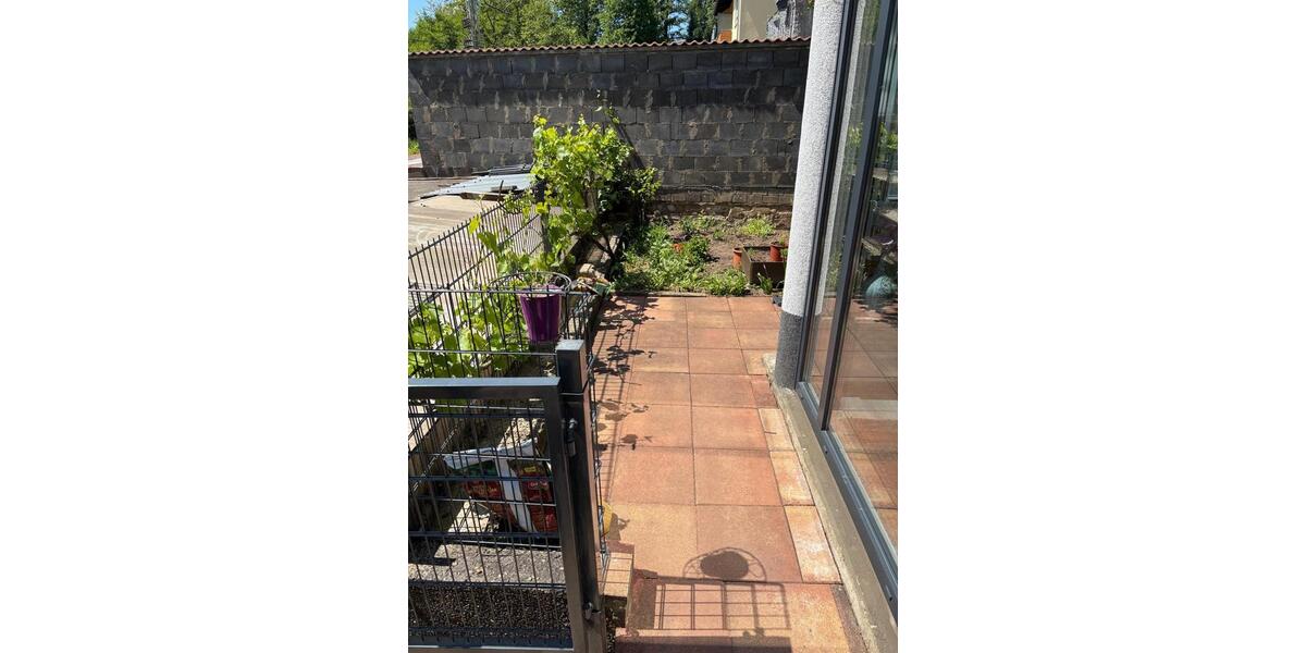 Einfamilienhaus Heusweiler - 8 Zimmer, 250 m&sup2;, 320.000&euro; | Angebot:27270637