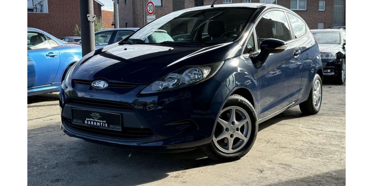 Ford Fiesta 155.198 km 2.490 &euro; Mönchengladbach 41238
