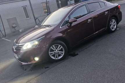 Toyota Avensis 114.800 km 11.500 &euro; Cotta (Dresden) 01157