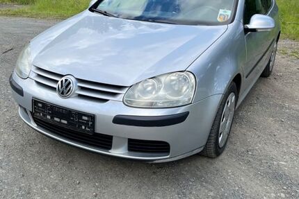 VW Golf 163.146 km 2.599 &euro; Wilnsdorf 57234