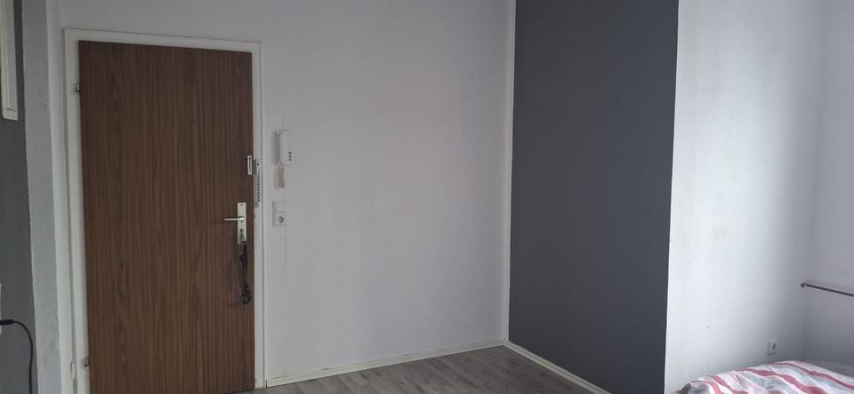Etagenwohnung Remscheid Remscheid-Süd - 1 Zimmer, 30 m&sup2;, 500&euro; | Angebot:24715788