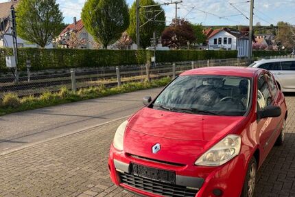 Renault Clio 140.000 km 3.200 &euro; Bötzingen 79268