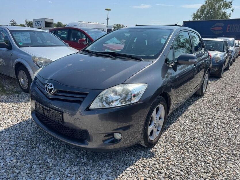 Auris
