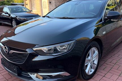 Opel Insignia 146.000 km 8.950 &euro; Berlin 12355