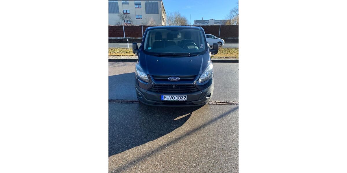 Ford Transit Custom 178.000 km 6.990 &euro; Ottobrunn 85521