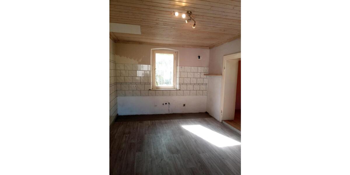 Einfamilienhaus Arzberg - 4 Zimmer, 125 m&sup2;, 129.000&euro; | Angebot:26413249