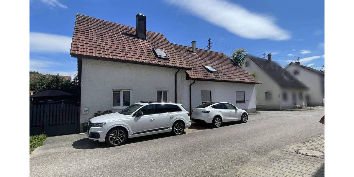 Mehrfamilienhaus, Wohnhaus Neuenburg - 8 Zimmer, 210 m&sup2;, 650.000&euro; | Angebot:25191296
