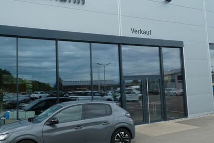 Peugeot 208 8.850 km 17.450 &euro; Bad Saulgau 88348