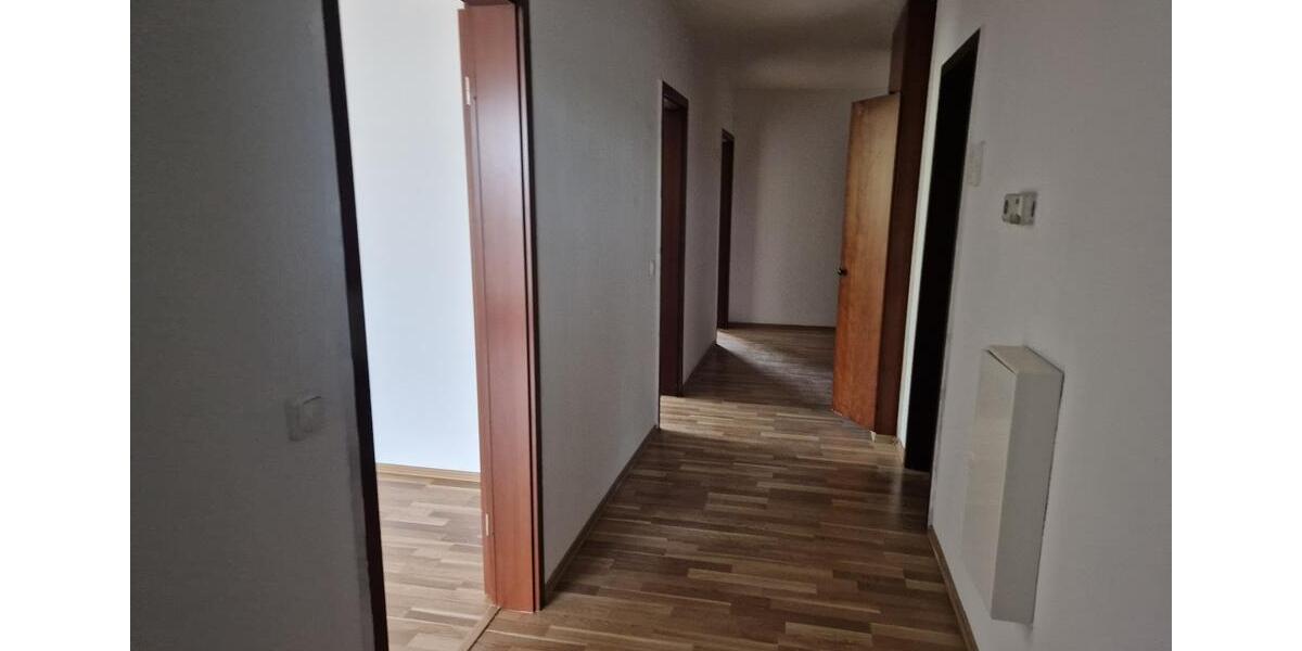 Etagenwohnung Düren Mariaweiler-Hoven - 3 Zimmer, 80 m&sup2;, 800&euro; | Angebot:24847220