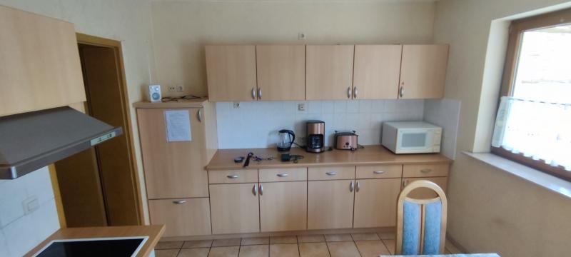 ObjNr:19724 - Zentral gelegene Zweifamilien. bzw. Mehrgenerationenhaus bestehend aus Häusern auf einem Grundstück 9 zimmer