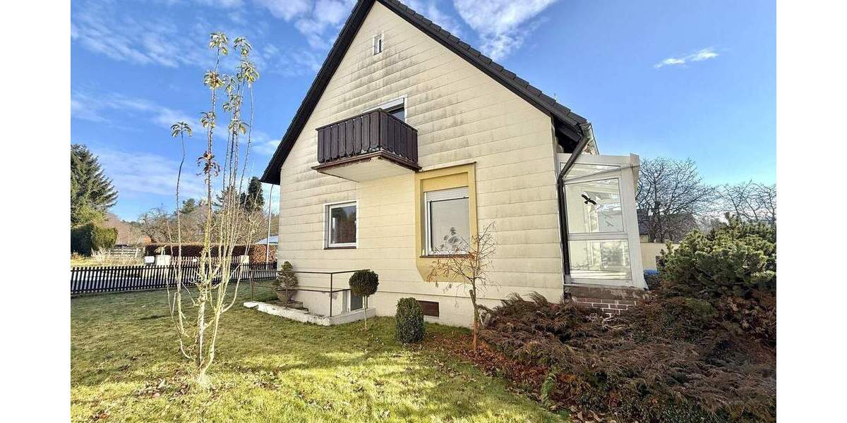 Einfamilienhaus Vohenstrauß Altenstadt - 6 Zimmer, 121 m&sup2;, 185.000&euro; | Angebot:25697489