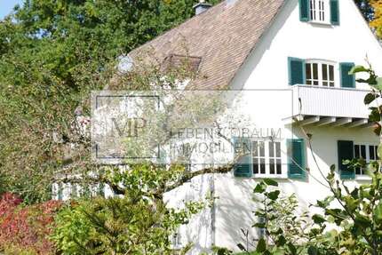 Haus Hoßkirch - 8 Zimmer, 248 m&sup2;, 1.850&euro; | Angebot:25260959