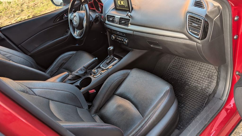 Mazda 3 200.000 km 6.750 &euro; Halberstadt 38820