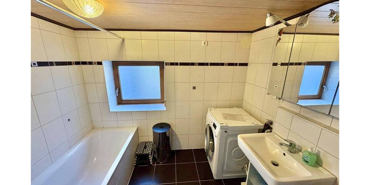 Einfamilienhaus Osterhofen - 3 Zimmer, 92 m&sup2;, 275.000&euro; | Angebot:26203237