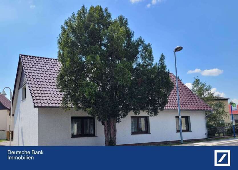 Haus zum Kaufen in Gorden-Staupitz 169.000 € 120 m²